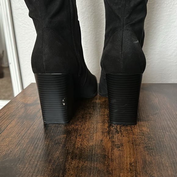 Bamboo Knee High Suede Heeled Boots - Picture 6 of 7